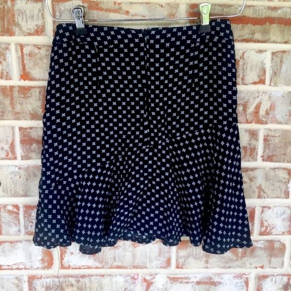 LF SEEK The Label Black Floral Ruffle Mini Skirt S - Picture 3 of 8